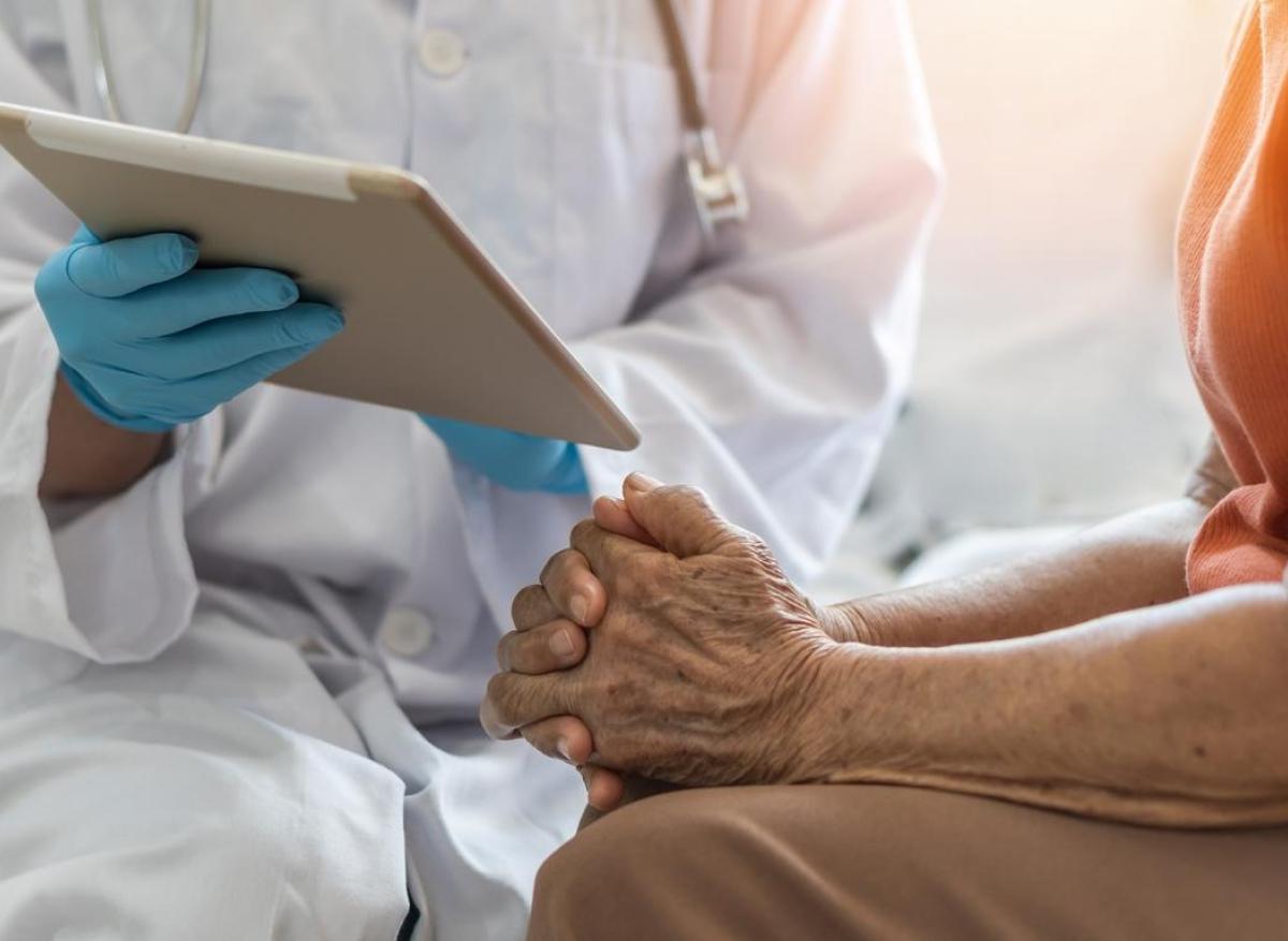 Alzheimer : 16 patients participent au premier essai clinique d'un vaccin