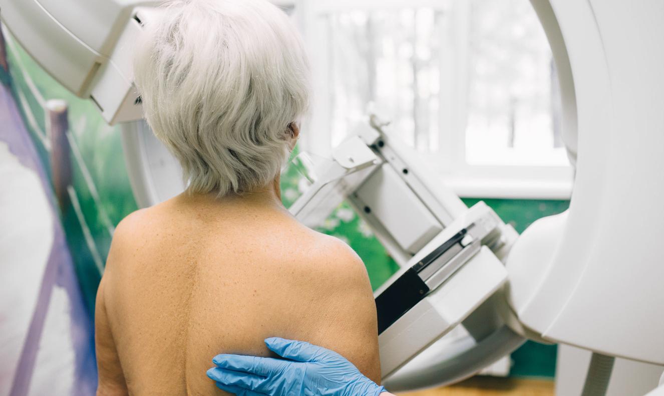 Cancer du sein : l’IA pourrait aider à le détecter entre deux mammographies
