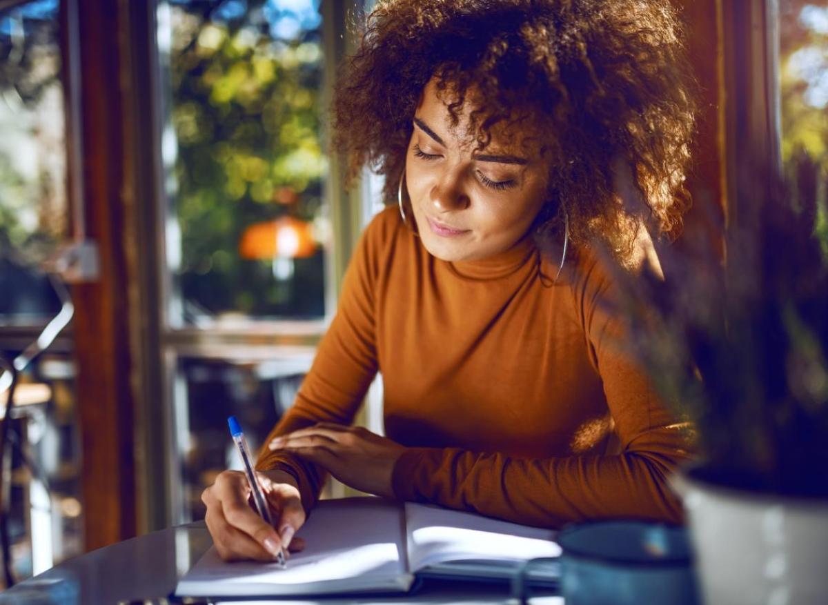 La poésie peut-elle aider à surmonter la solitude ?