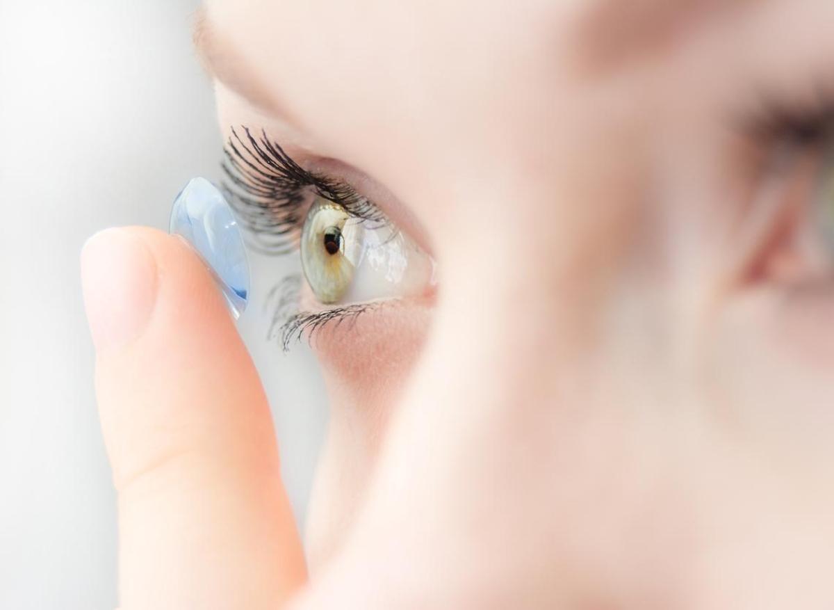 Lentilles : attention à la kératite amibienne