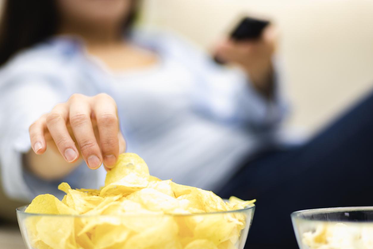 Additifs, colorants, calories vides : les dessous des produits ultra-transformés