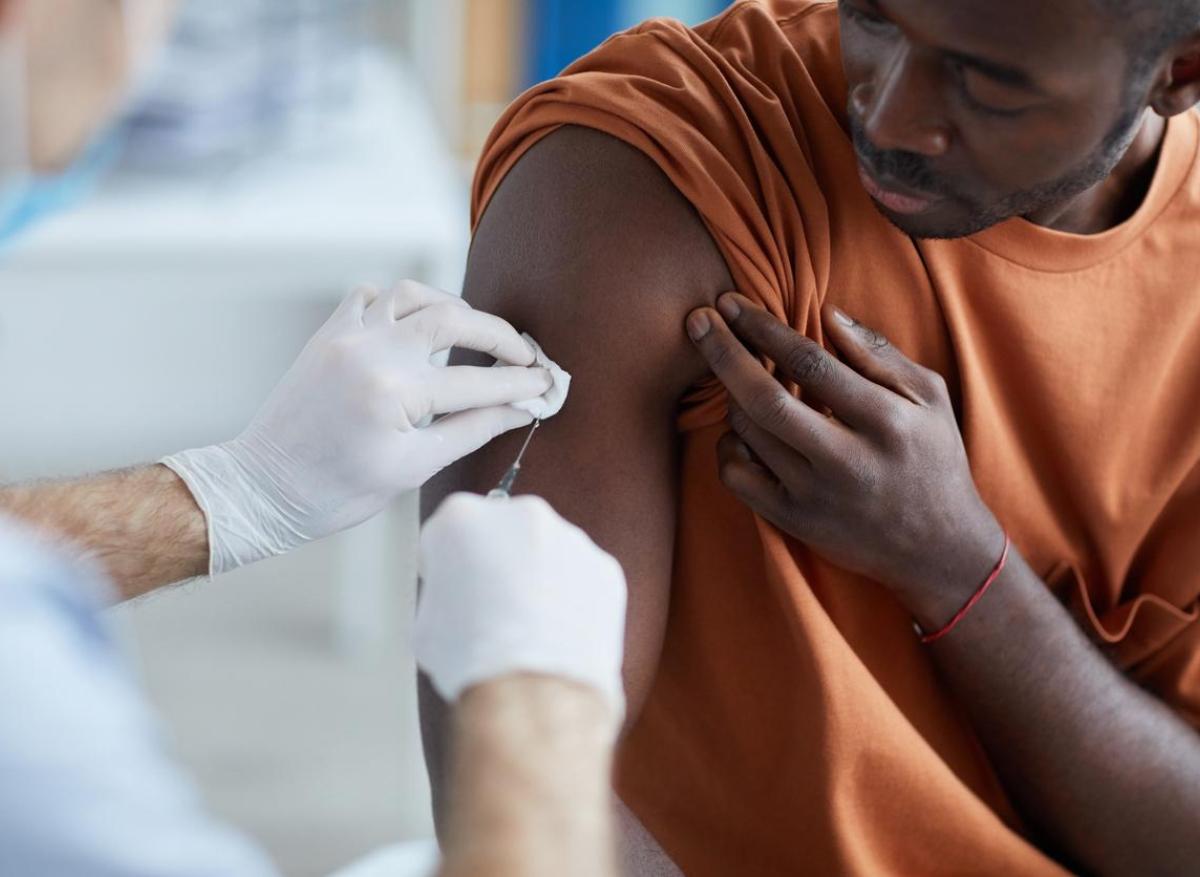 Covid-19 : 5 chiffres sur la vaccination un an après la première injection