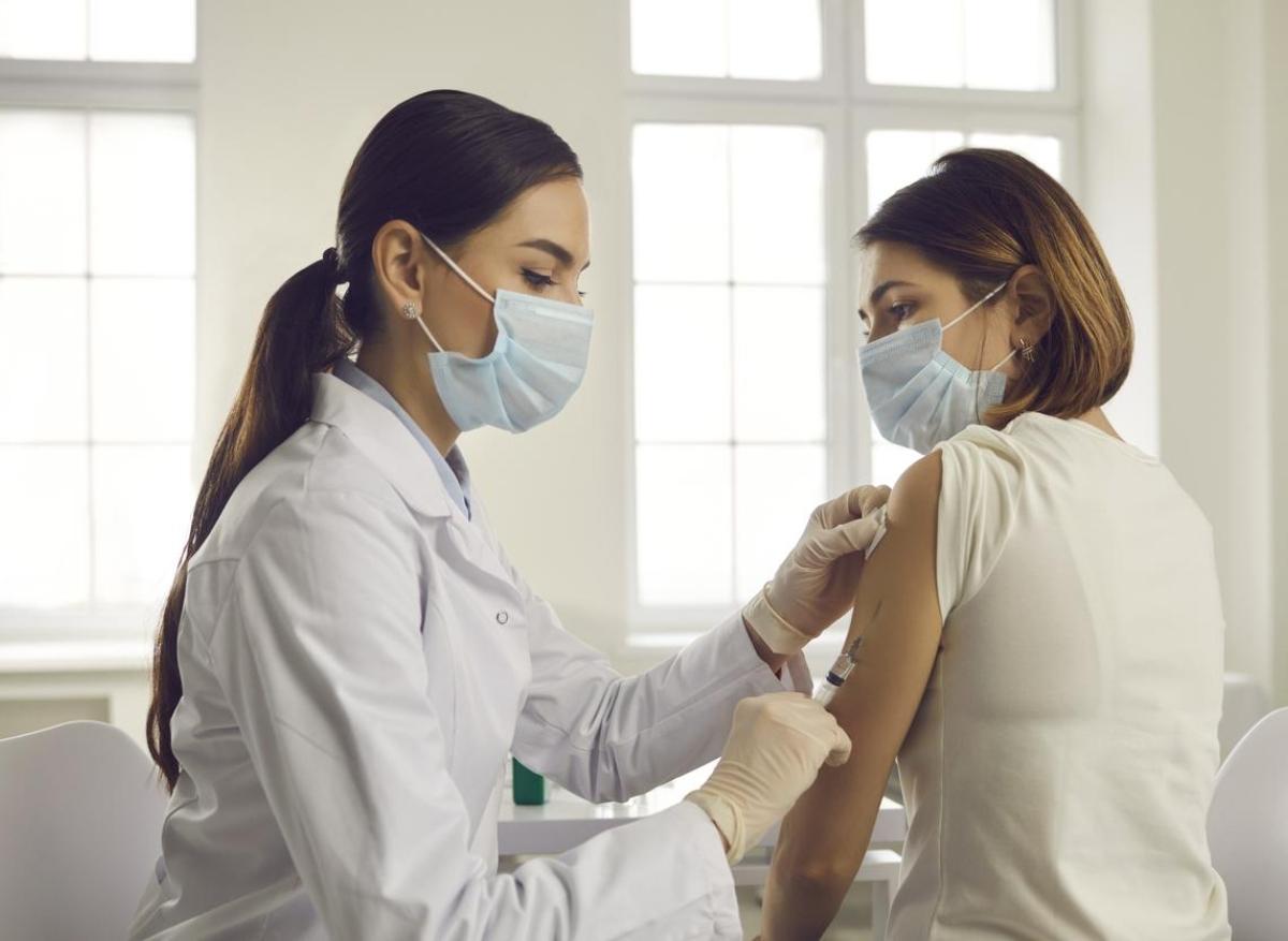 Grippe : les femmes plus sensibles aux effets indésirables du vaccin ?