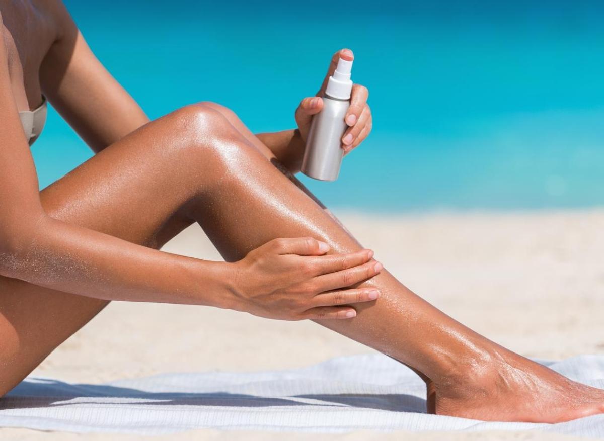 Bronzage : huile d’olive et citron, cette astuce TikTok est dangereuse !  