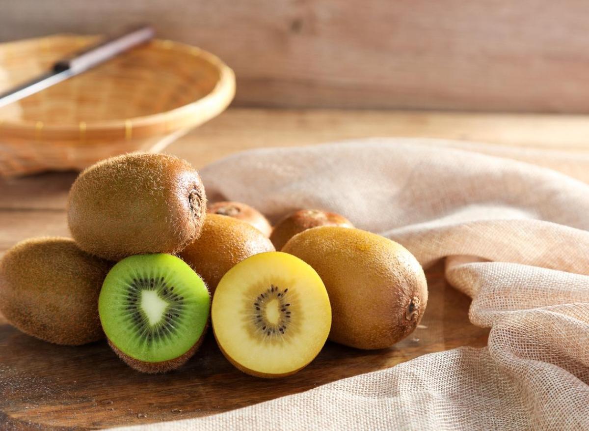 Constipation : et si manger des kiwis était la solution ? 