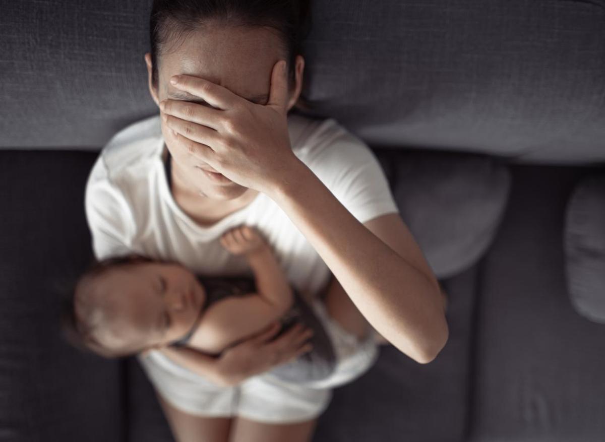 Dépression, anxiété et idées suicidaires en post-partum : ça concerne beaucoup de femmes !