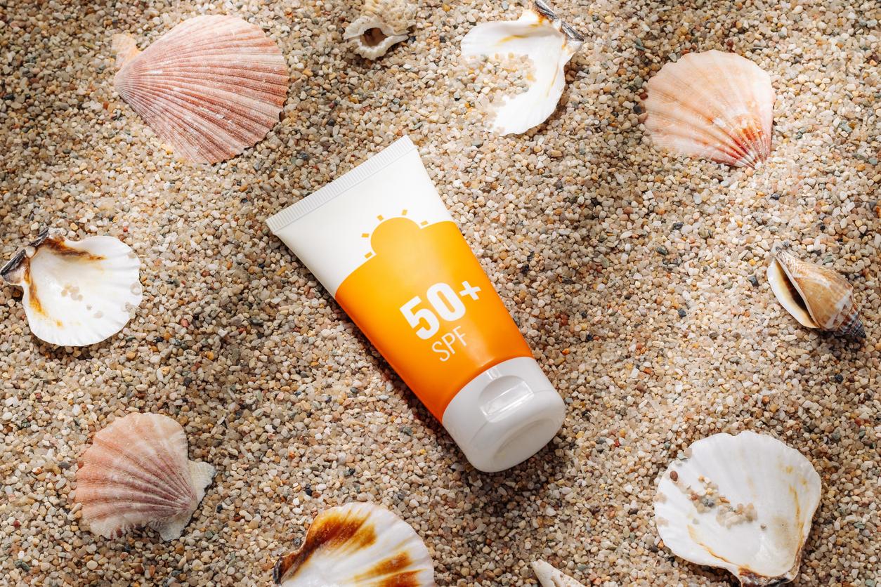 Sprays solaires Dermosum : rappel d’ampleur pour risque microbiologique