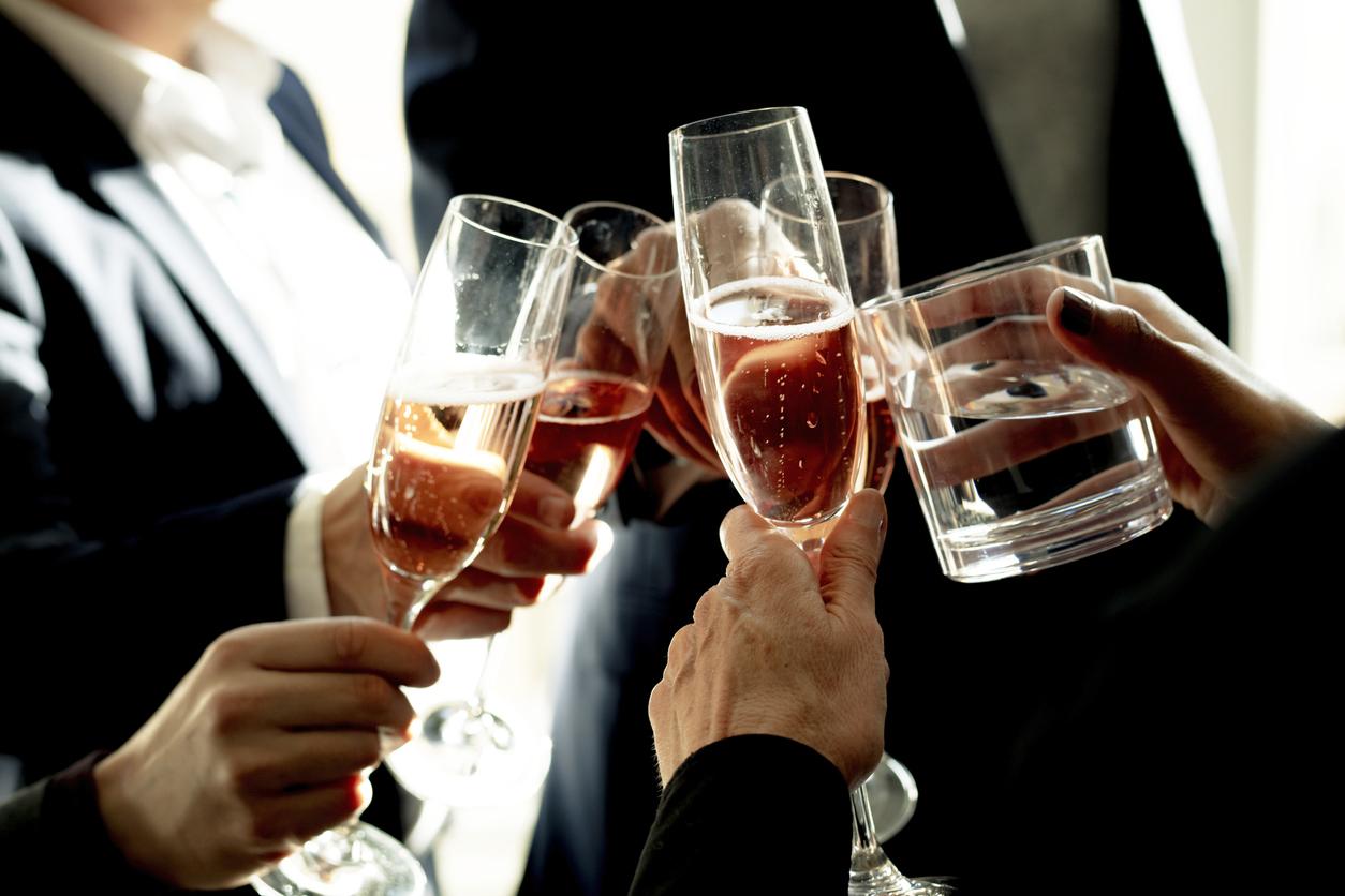Dépendance : Muriel Robin brise le silence sur l’alcoolisme mondain
