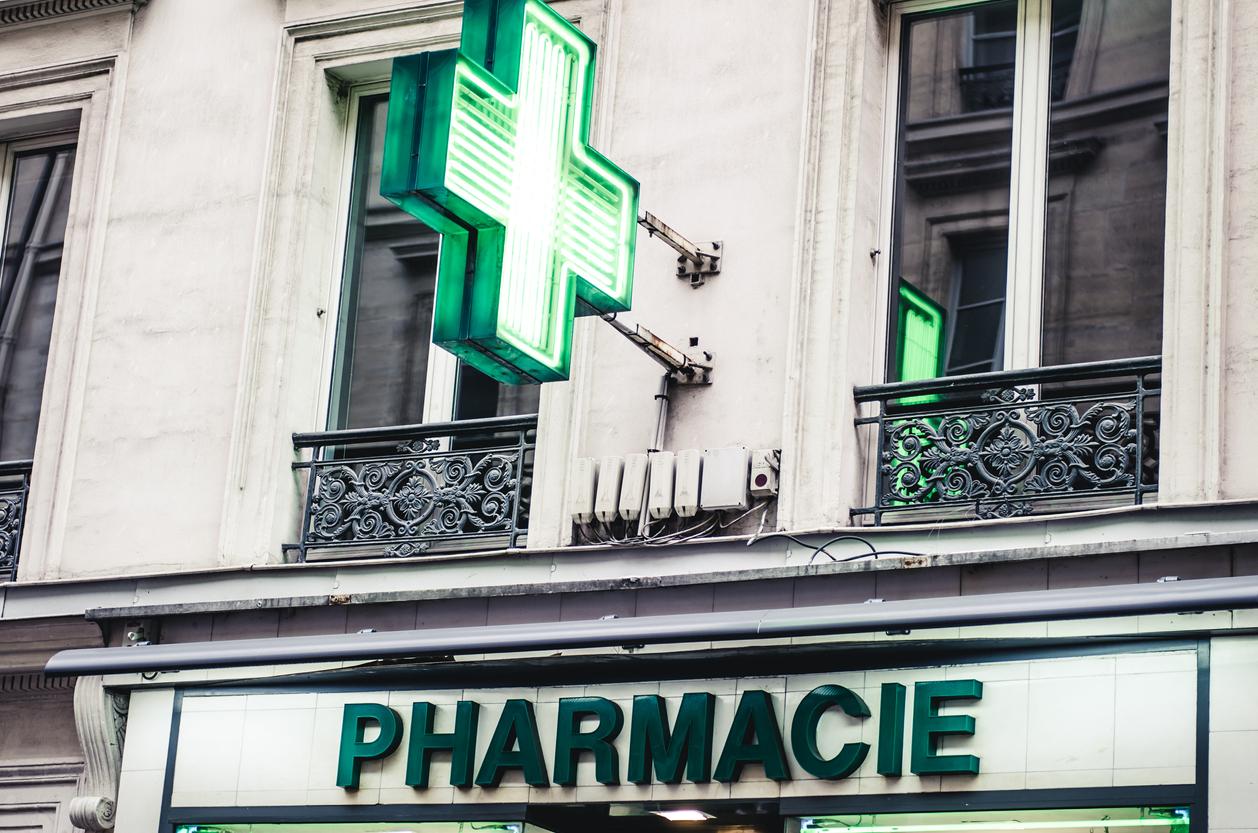 Polémique sur l'exonération de la taxe de solidarité additionnelle pour les pharmaciens