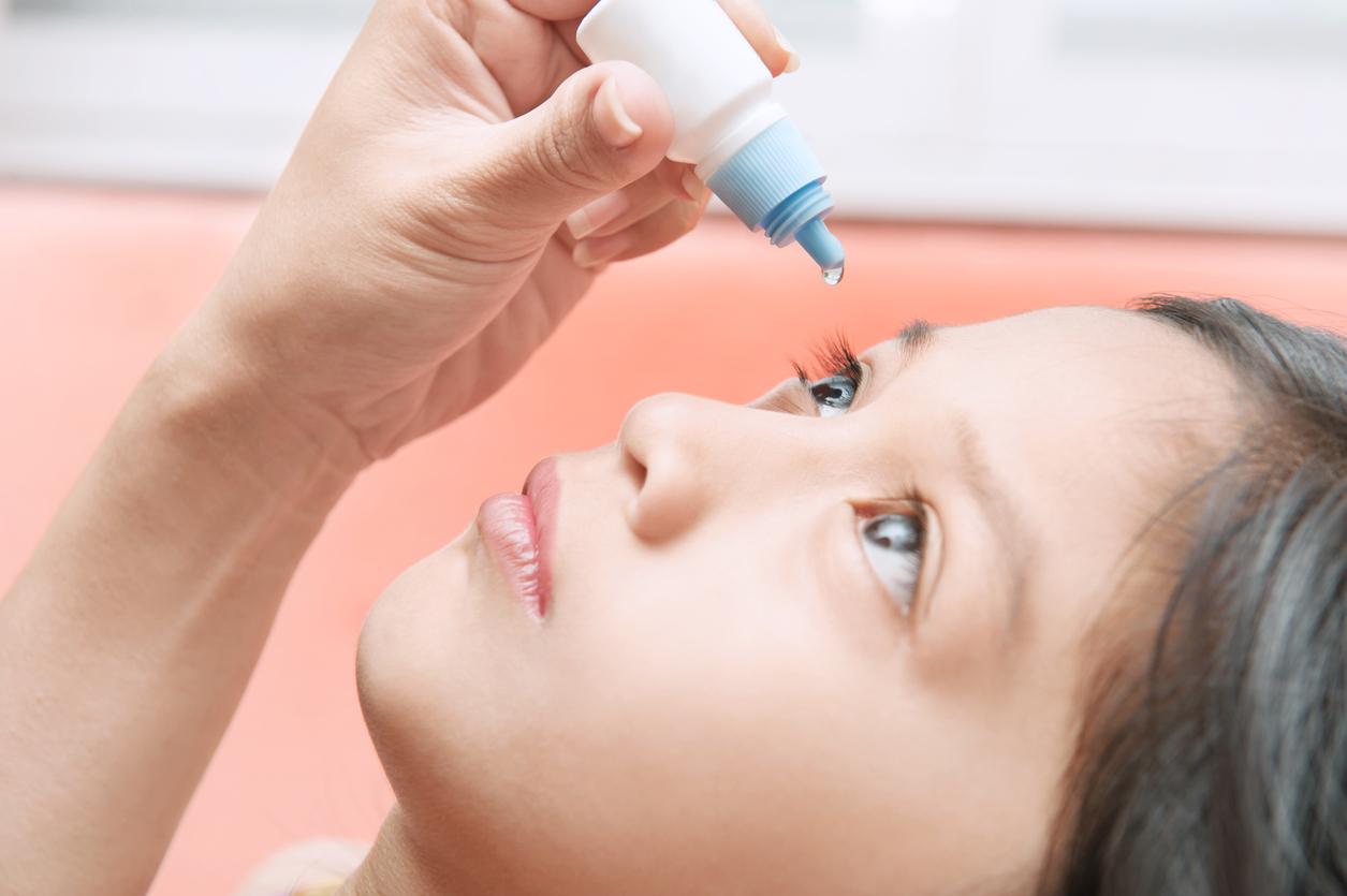 L’ANSM demande aux pharmaciens d’alerter les parents des modalités d’administration des collyres mydriatiques chez les enfants
