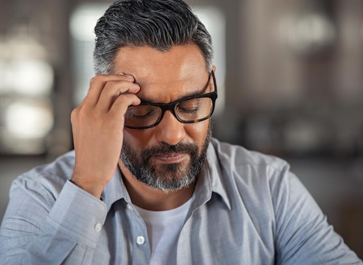 Manger plus de légumes verts réduit la sévérité des migraines chroniques