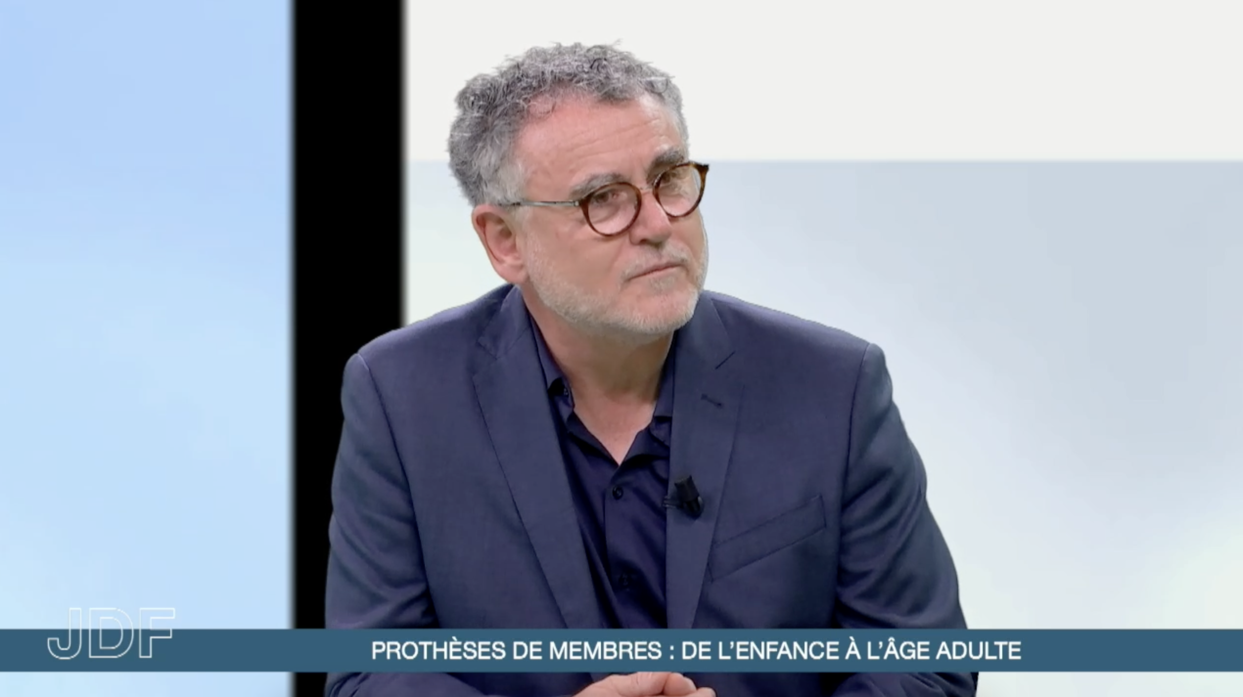 Prothèses de membres : de l’enfance à l’âge adulte 
